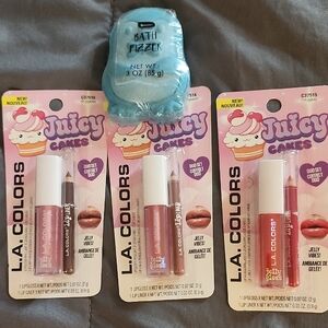 L.A. Colors Juicy Cakes Lip Gloss Trio with Blue Bath Fizzer